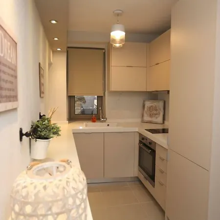 Theasea Aya Paraskevi