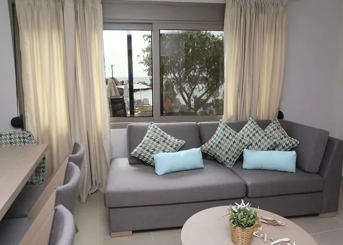 Theasea Holiday home *